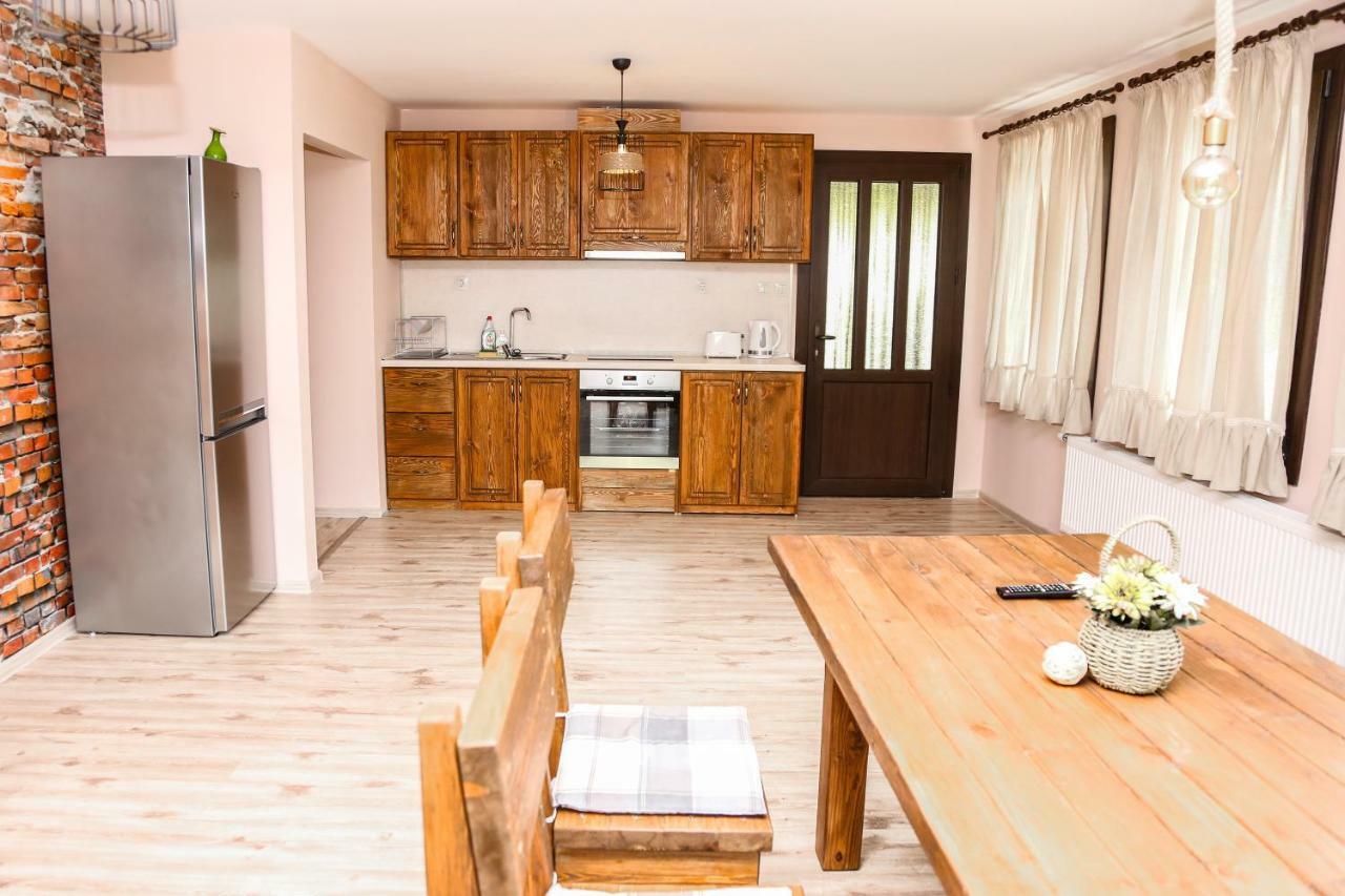 Villa Kashtata Resilovo Buitenkant foto
